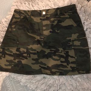 Forever 21 skirt